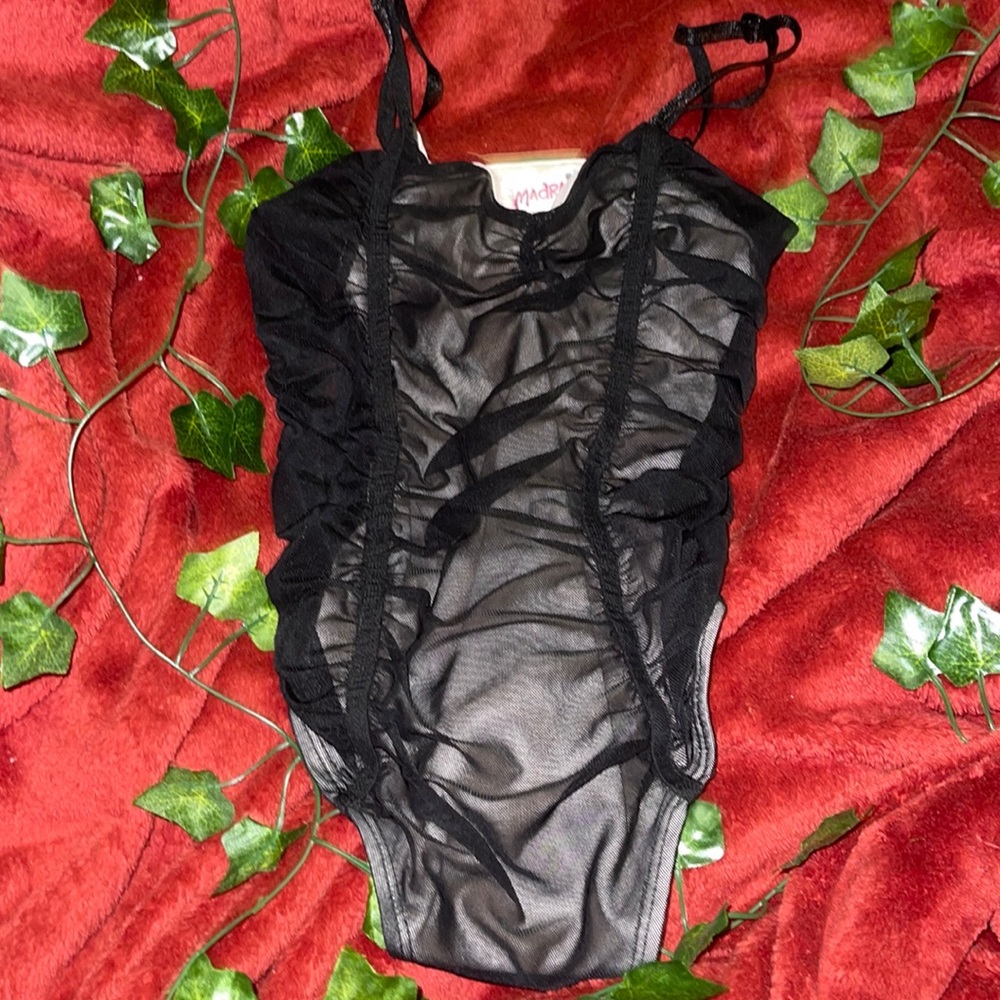 MadRag/ Size Small/ New Condition